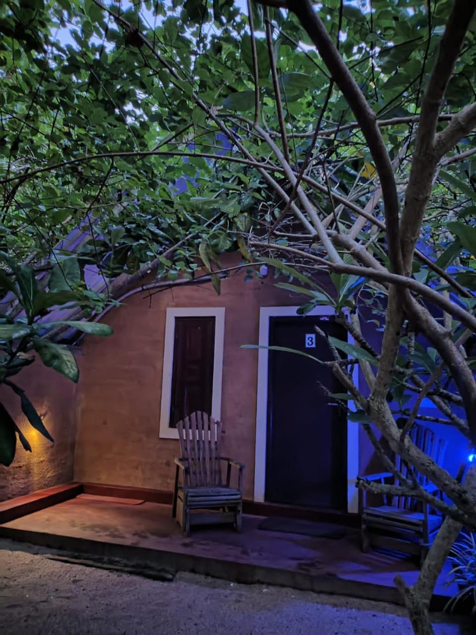 By The C' Cabanas ヒッカドゥワ エクステリア 写真